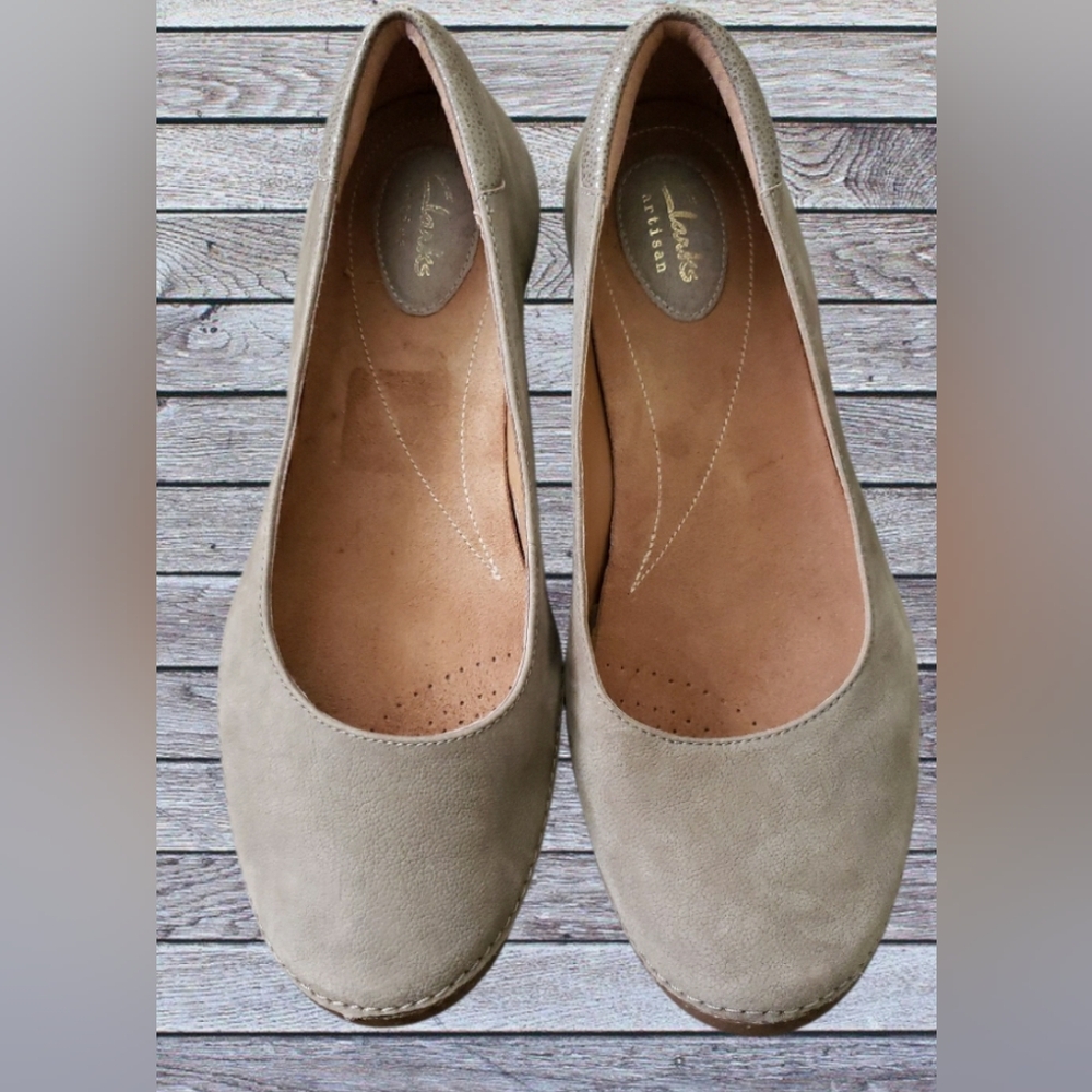 Clark Artisan Flats Size 9 1/2